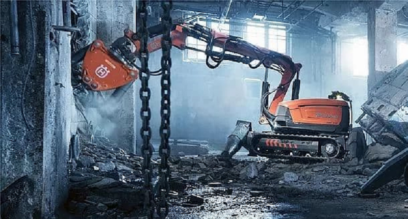 робот для бемонтажа Husqvarna DXR140